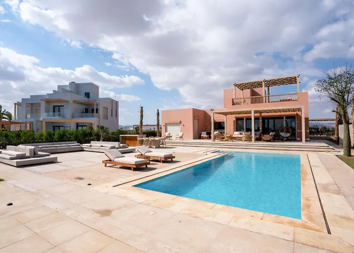 Premium 5br • Heated Pool • Ancient Hill * Hurghada