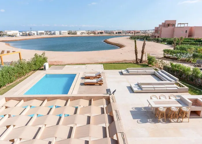Premium 5br • Heated Pool • Ancient Hill Villa