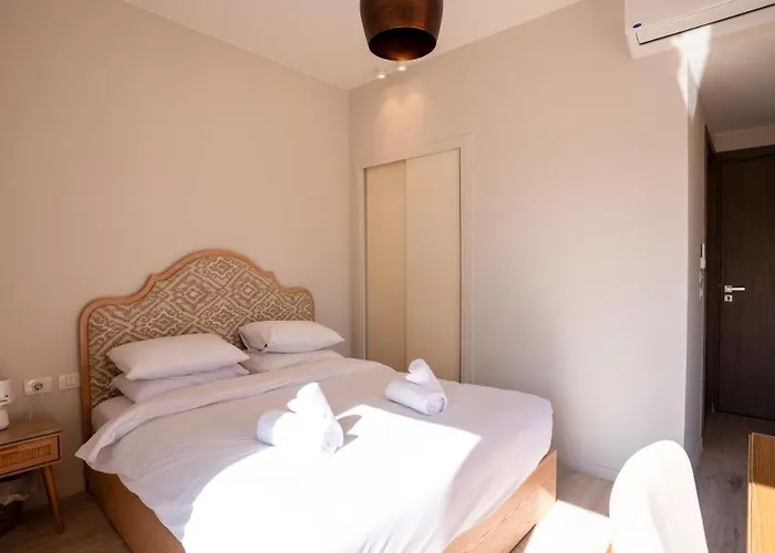Premium 5br • Heated Pool • Ancient Hill